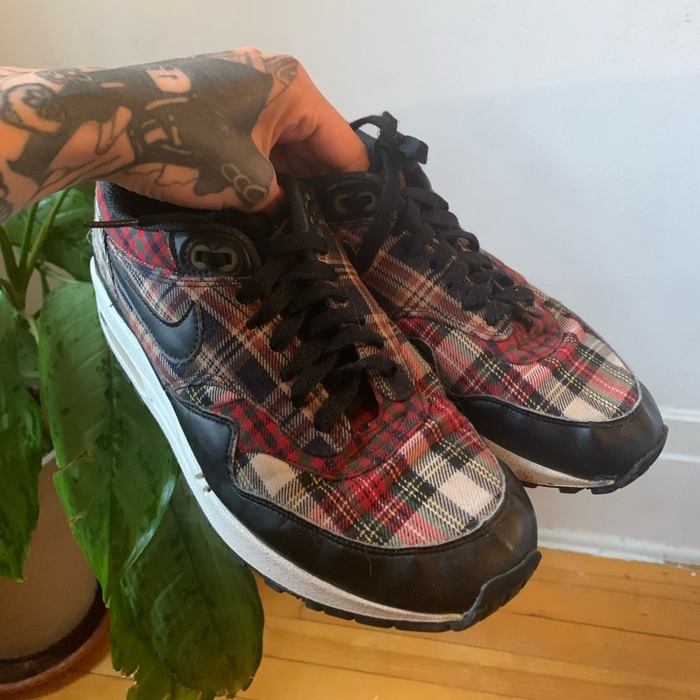 Vintage Nike Air Max 1 « Tartan Plaid » Sneakers